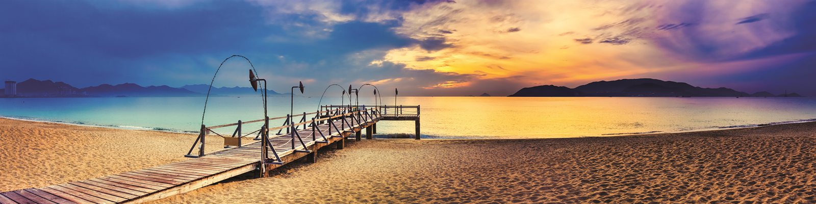 Steg ins Meer